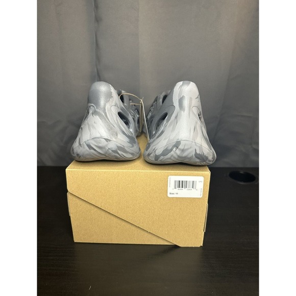 adidas YEEZY YZY FOAM RNR MX Granite IE4931 Foam Runner / Size 11 Men’s ShipFast - Picture 4 of 6